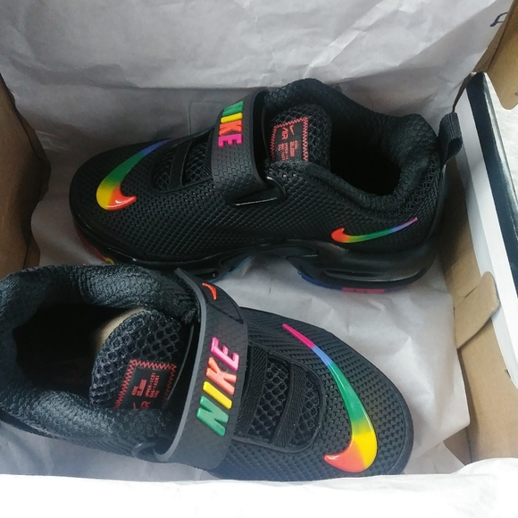 Kids Nike Air Max - Picture 2 of 2